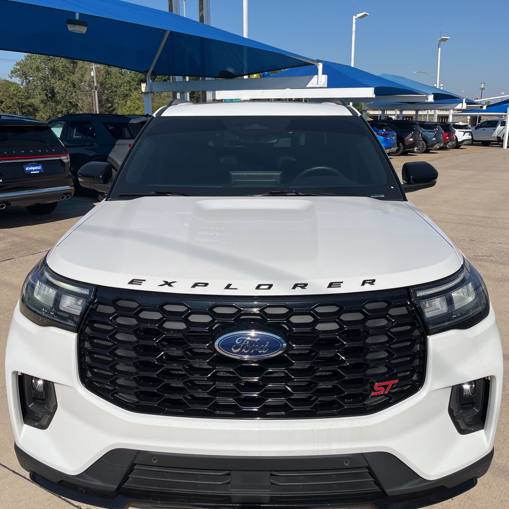 2025 Ford Explorer ST