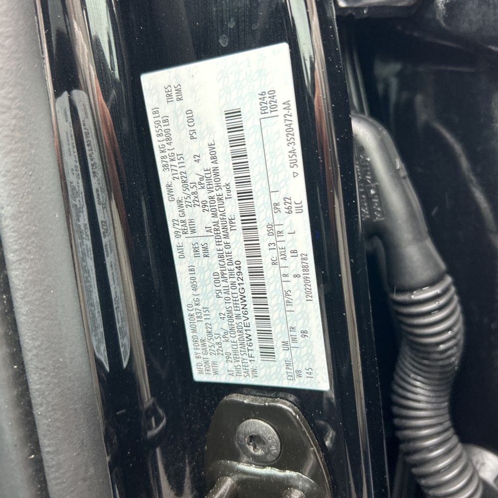 2022 Ford F-150 Lightning Platinum