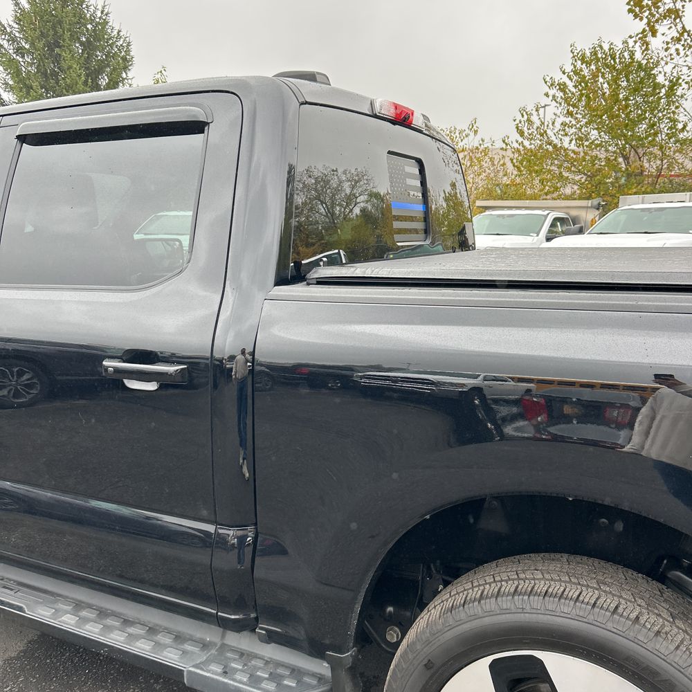 2022 Ford F-150 Lightning Platinum