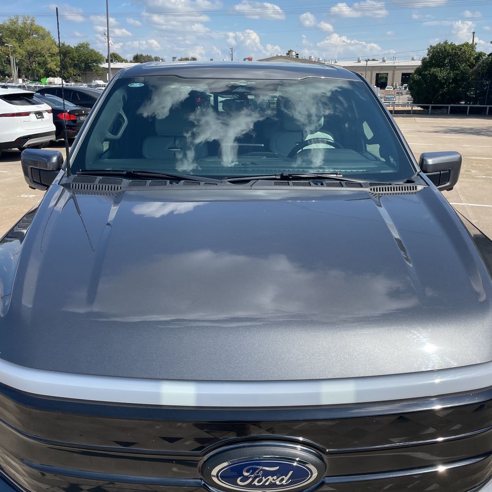 2023 Ford F-150 Lightning Platinum