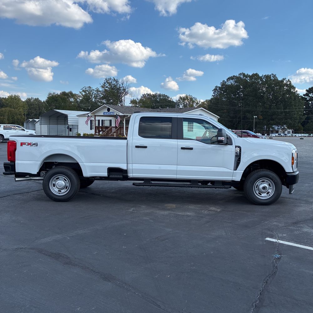 2024 Ford F-250 Super Duty XL