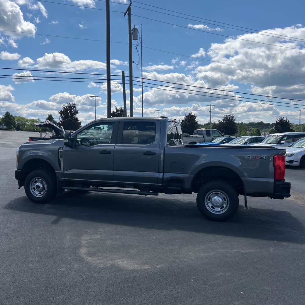 2024 Ford F-250 Super Duty XL