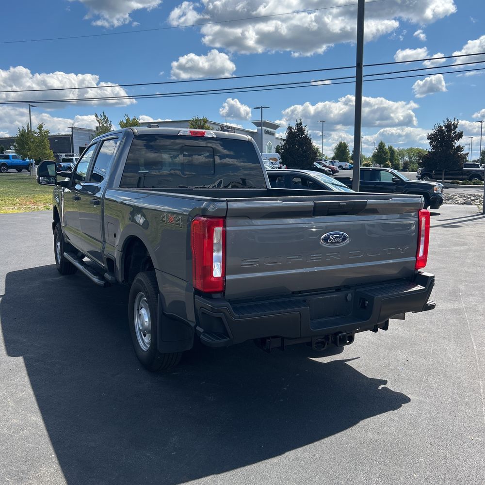 2024 Ford F-250 Super Duty XL