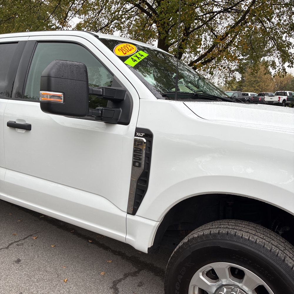 2023 Ford F250 S/D XLT