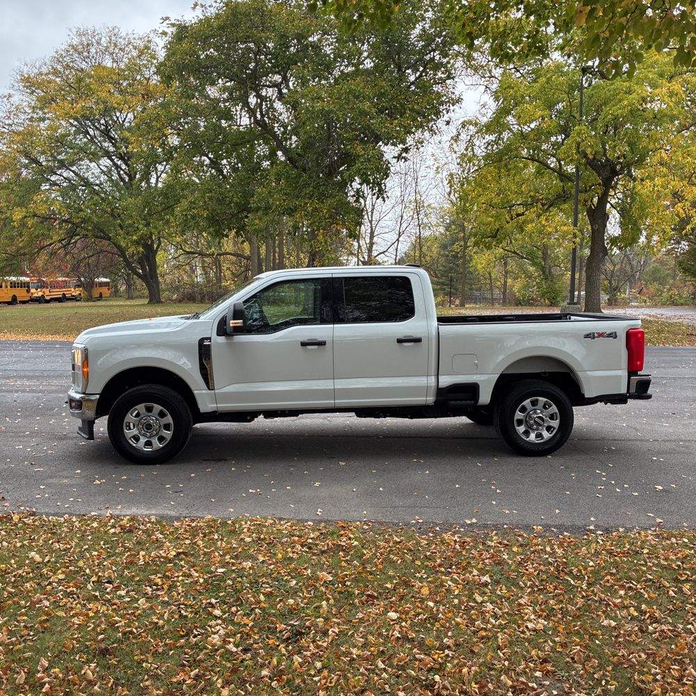 2023 Ford F250 S/D XLT