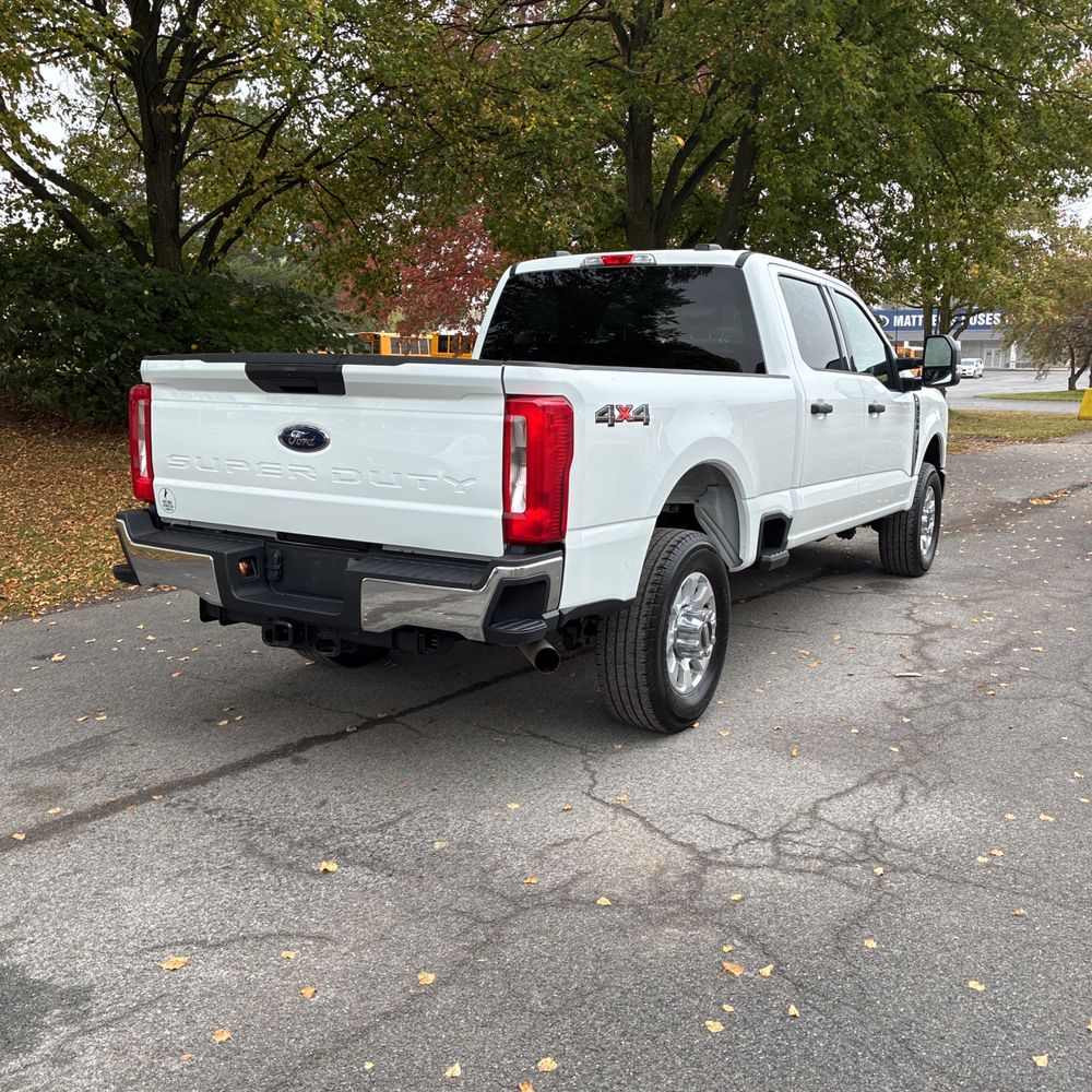 2023 Ford F250 S/D XLT