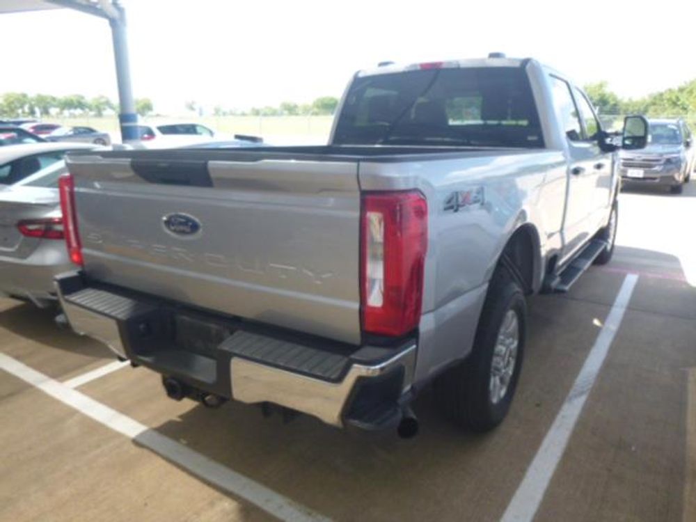 2024 Ford Super Duty F-250 SRW XLT