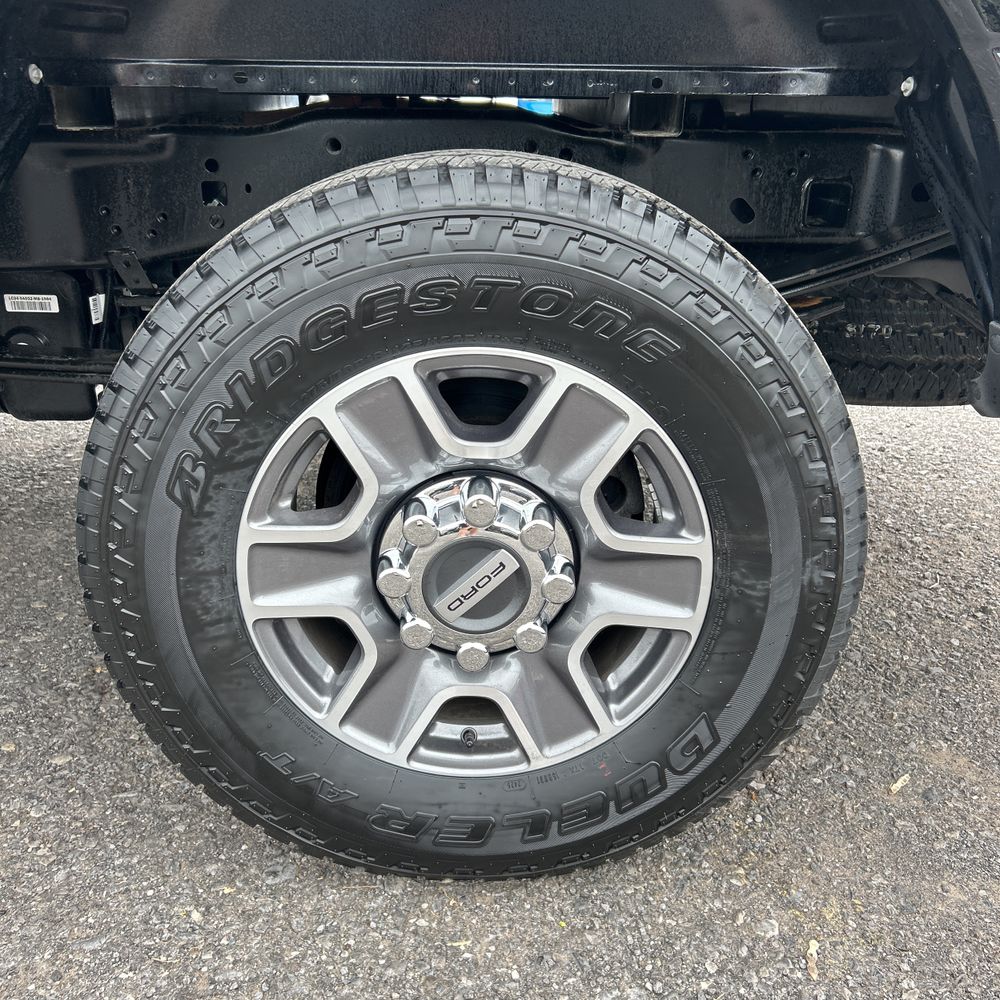 2025 Ford F-250 LARIAT