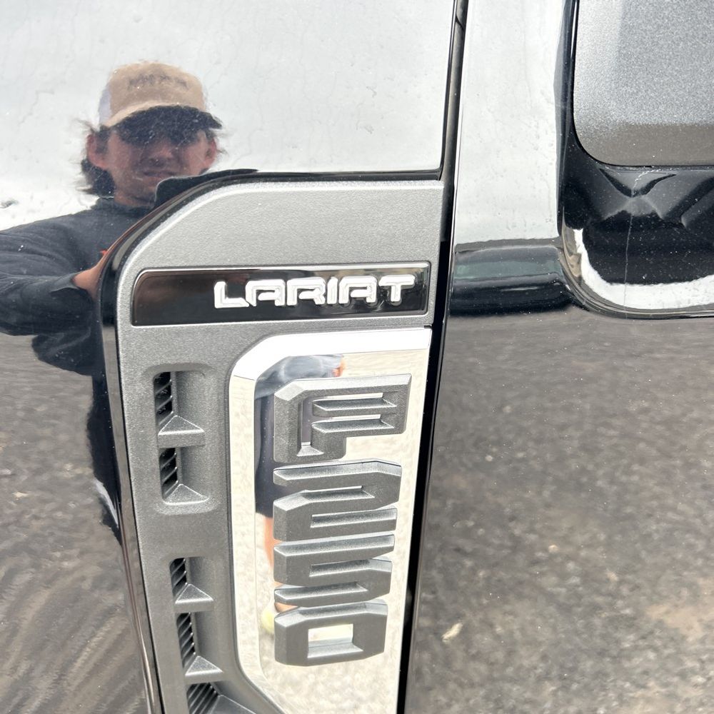 2025 Ford F-250 LARIAT