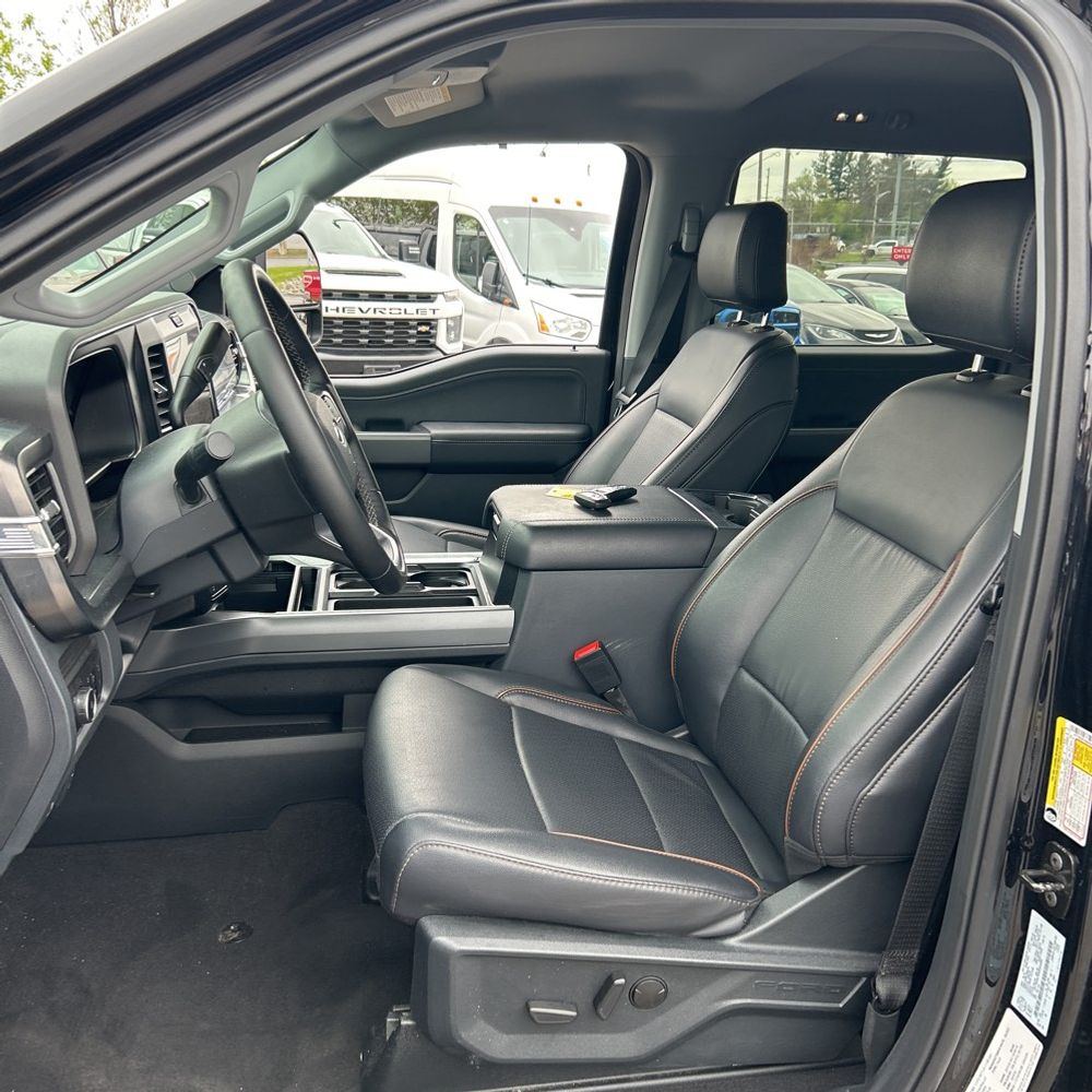 2025 Ford F-250 LARIAT