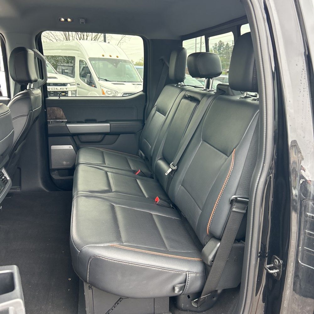 2025 Ford F-250 LARIAT