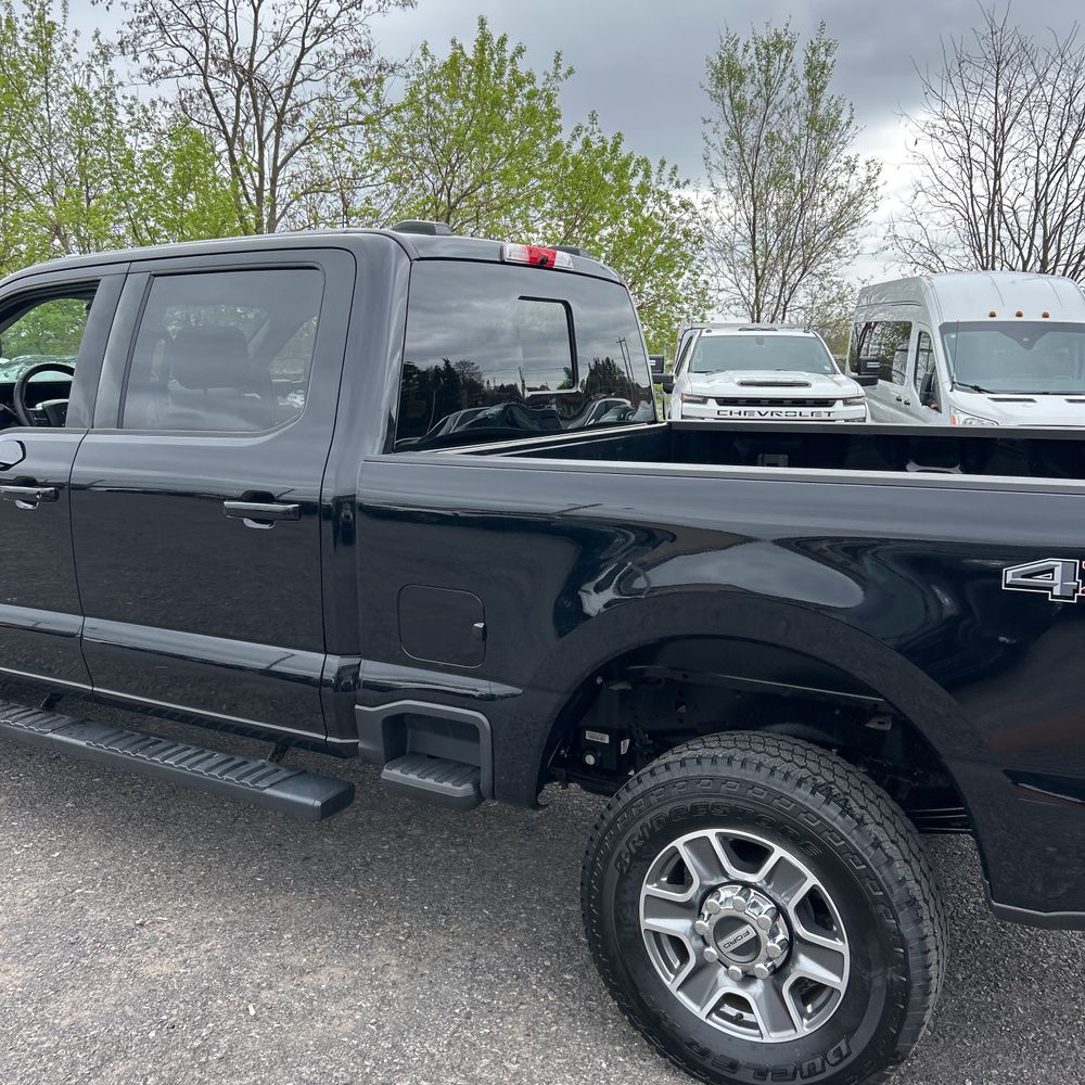 2025 Ford F-250 LARIAT