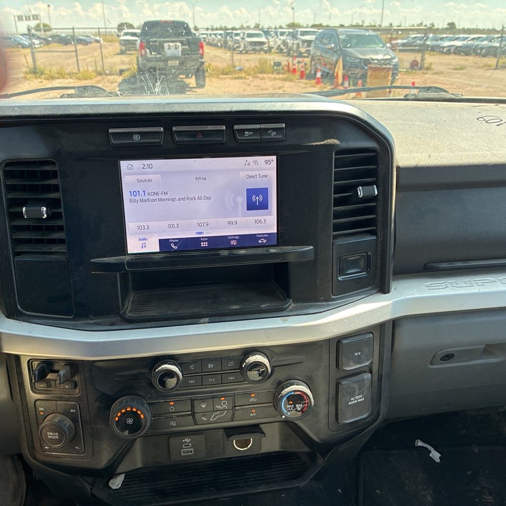 2024 Ford F-250 Super Duty XLT