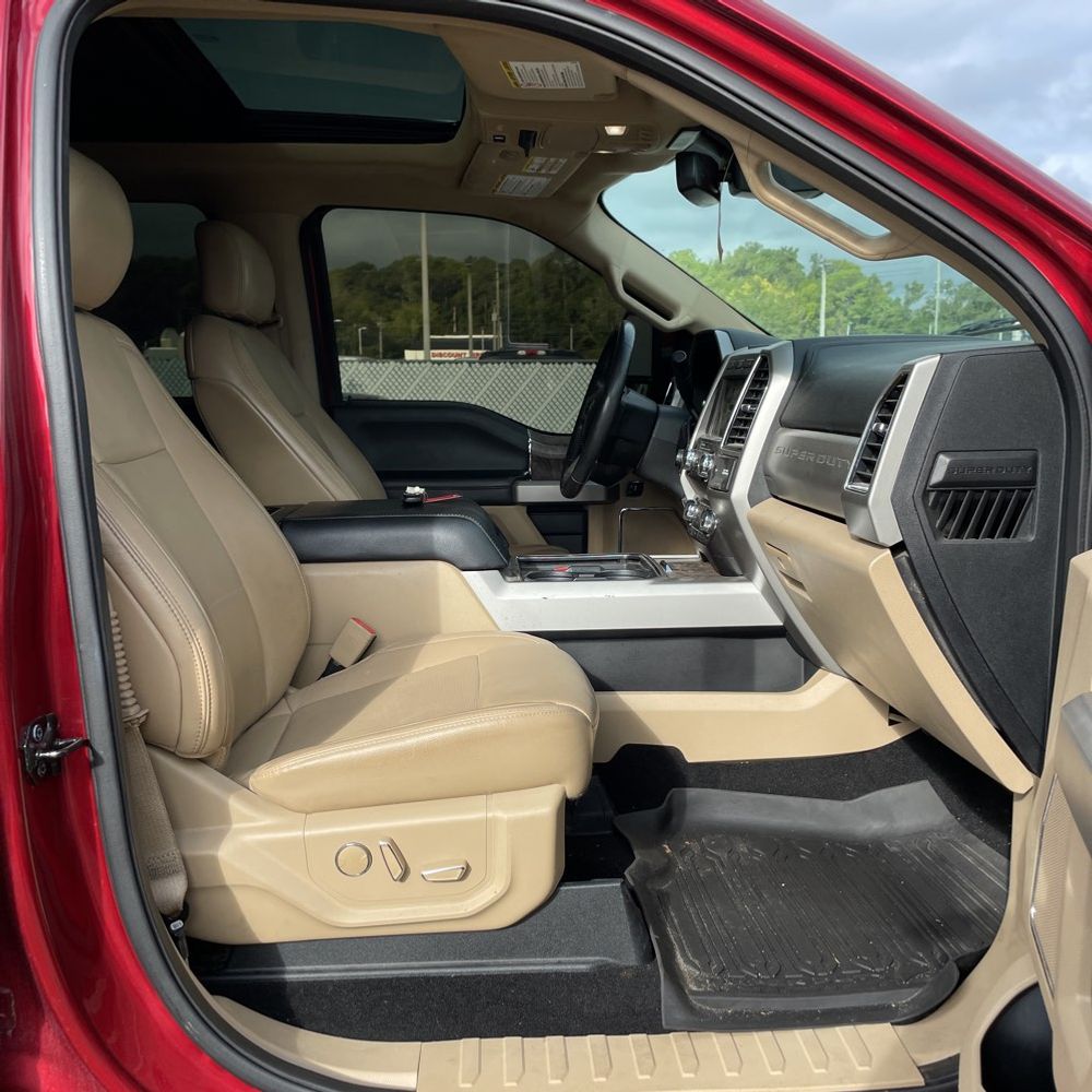 2019 Ford F-250 Super Duty Lariat