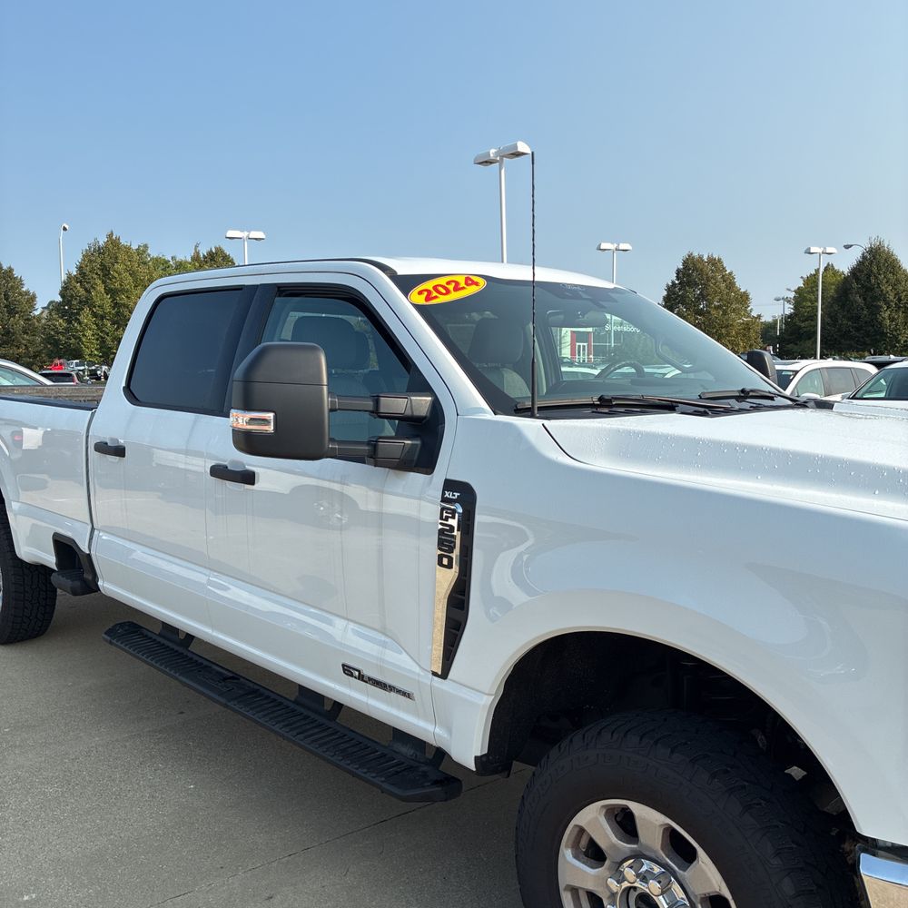 2024 Ford F-250 Super Duty XLT