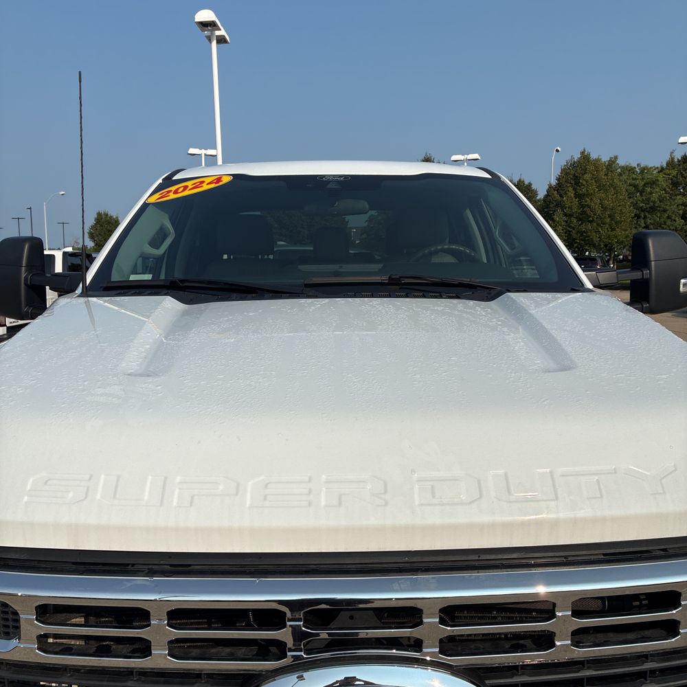 2024 Ford F-250 Super Duty XLT