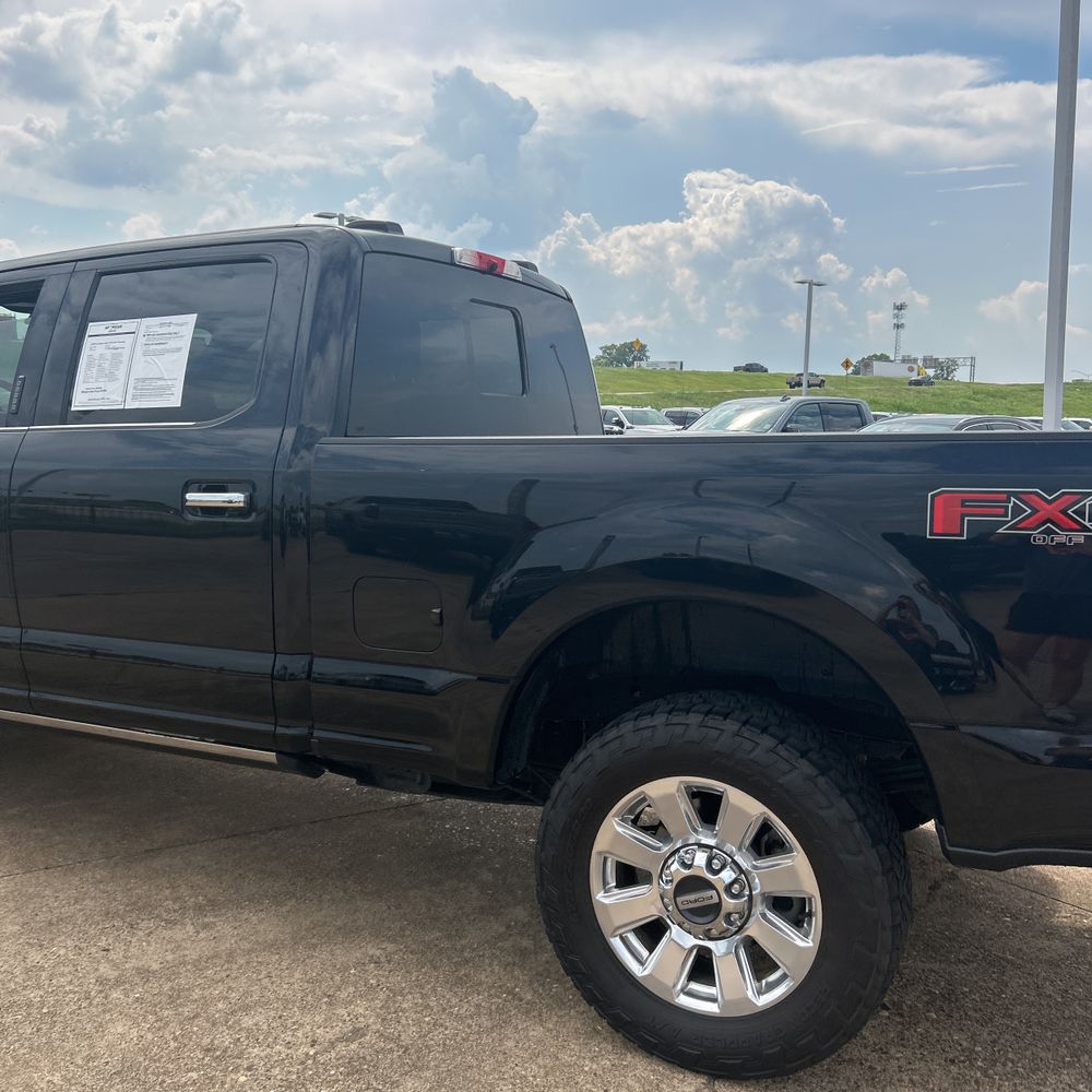 2020 Ford F-250 Super Duty Platinum