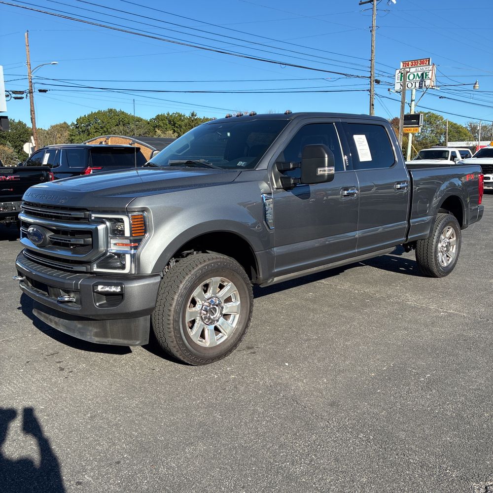 2022 Ford F250 S/D Platinum