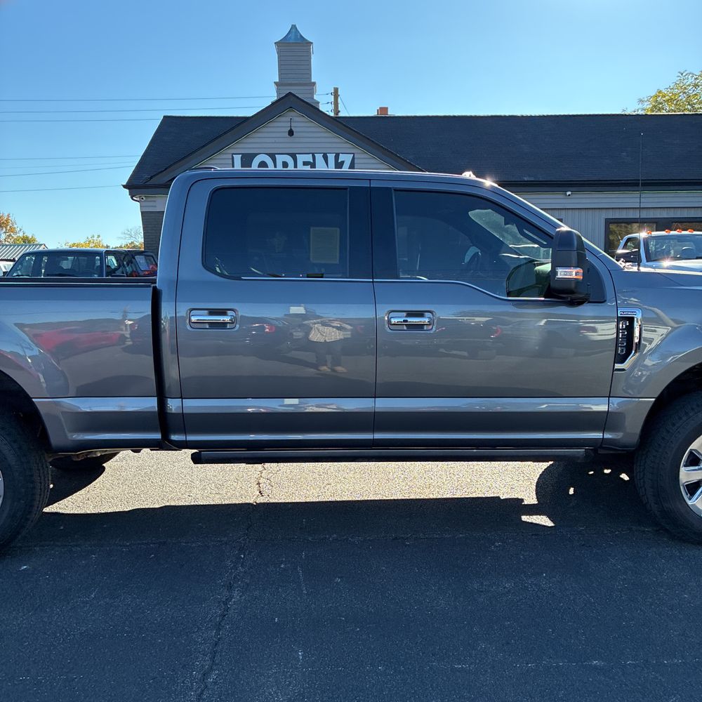 2022 Ford F250 S/D Platinum