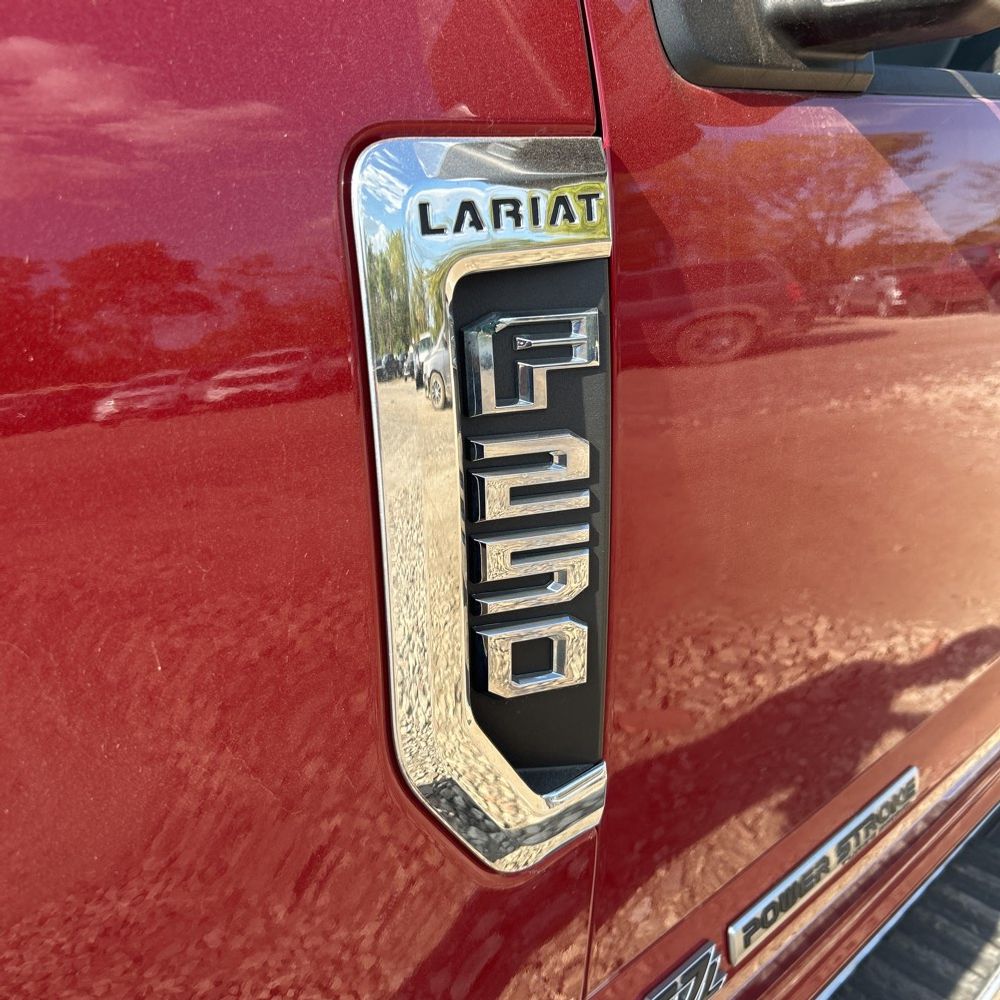 2022 Ford F250 S/D Lariat