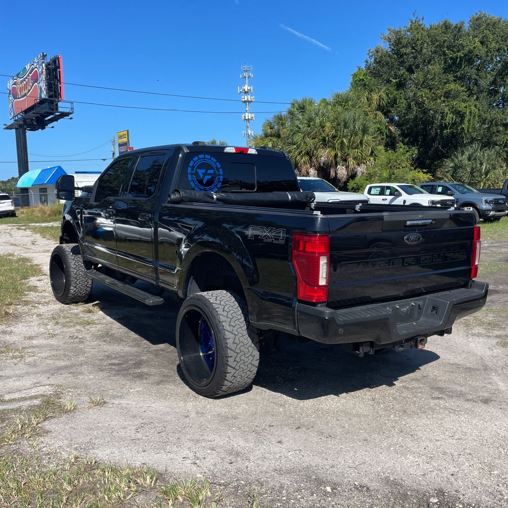 2020 Ford F-250 Super Duty Lariat