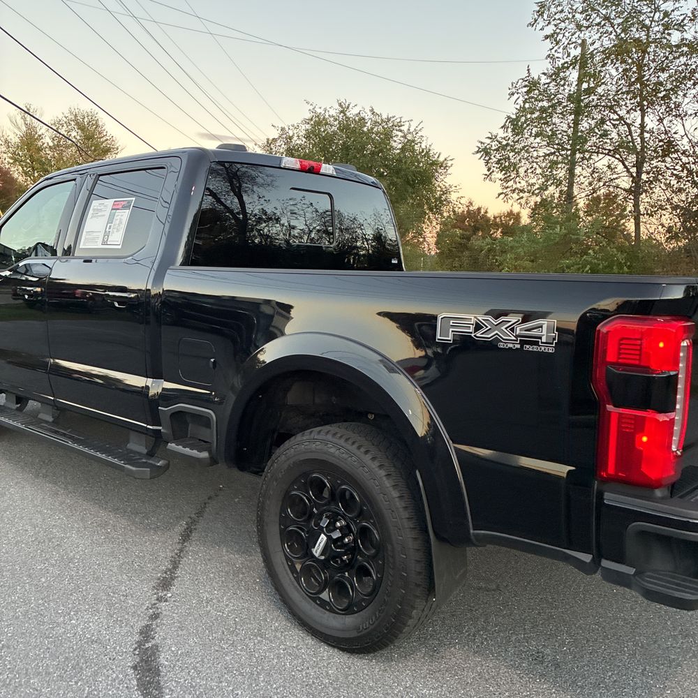 2024 Ford F250 S/D Lariat