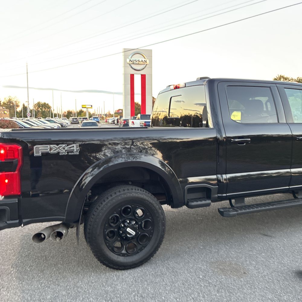 2024 Ford F250 S/D Lariat