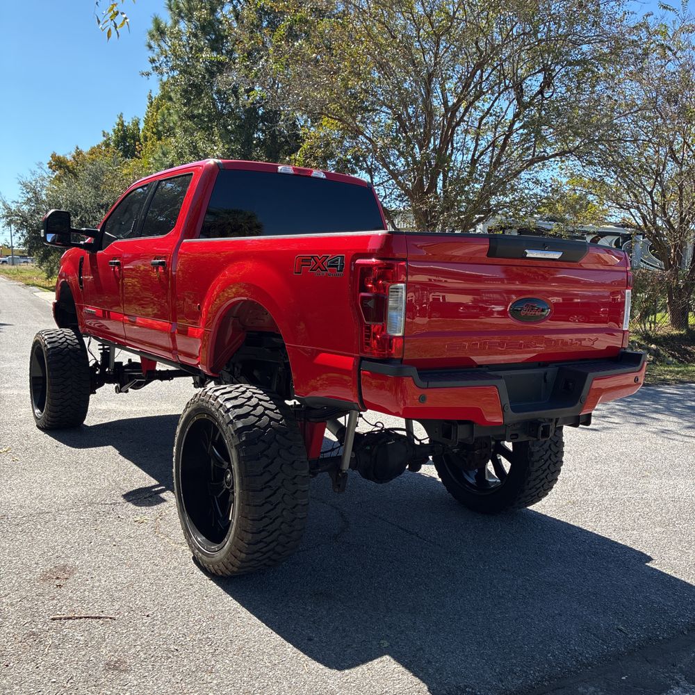 2017 Ford F-250 Super Duty XLT