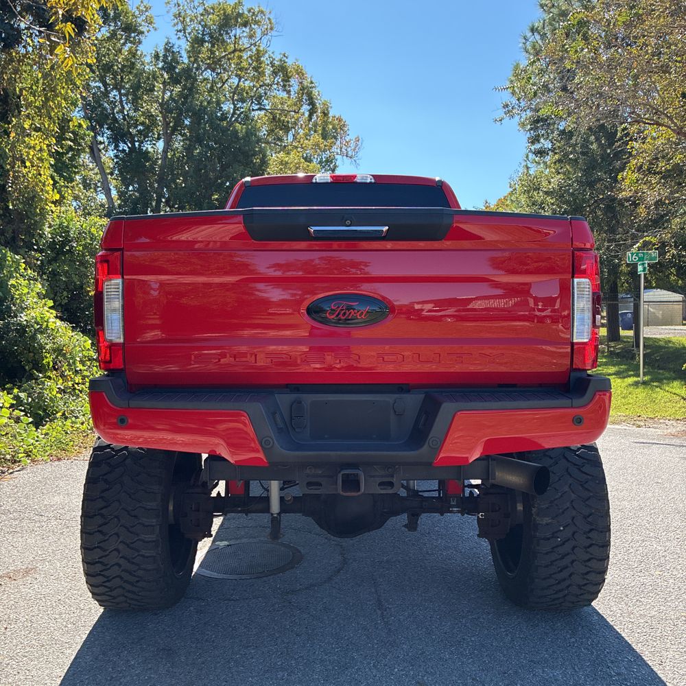 2017 Ford F-250 Super Duty XLT
