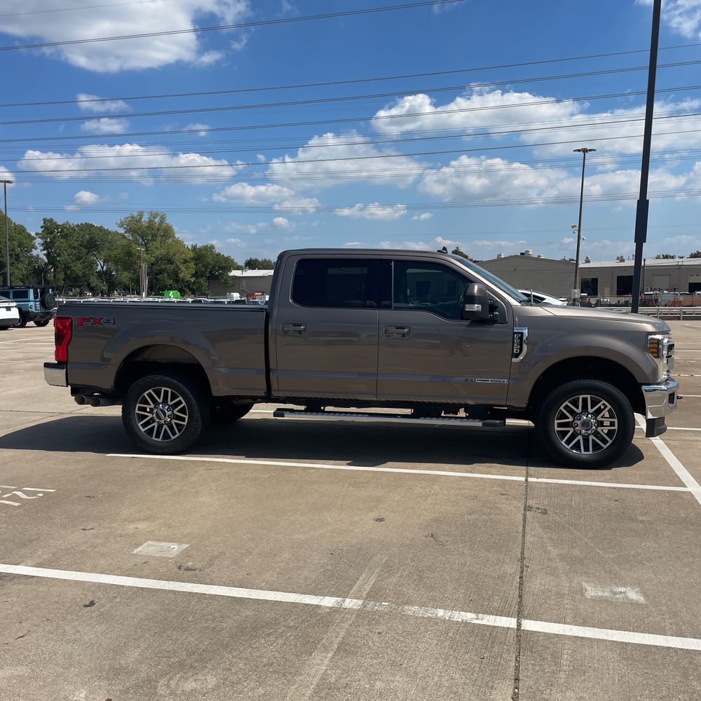 2019 Ford F-250 Super Duty Lariat