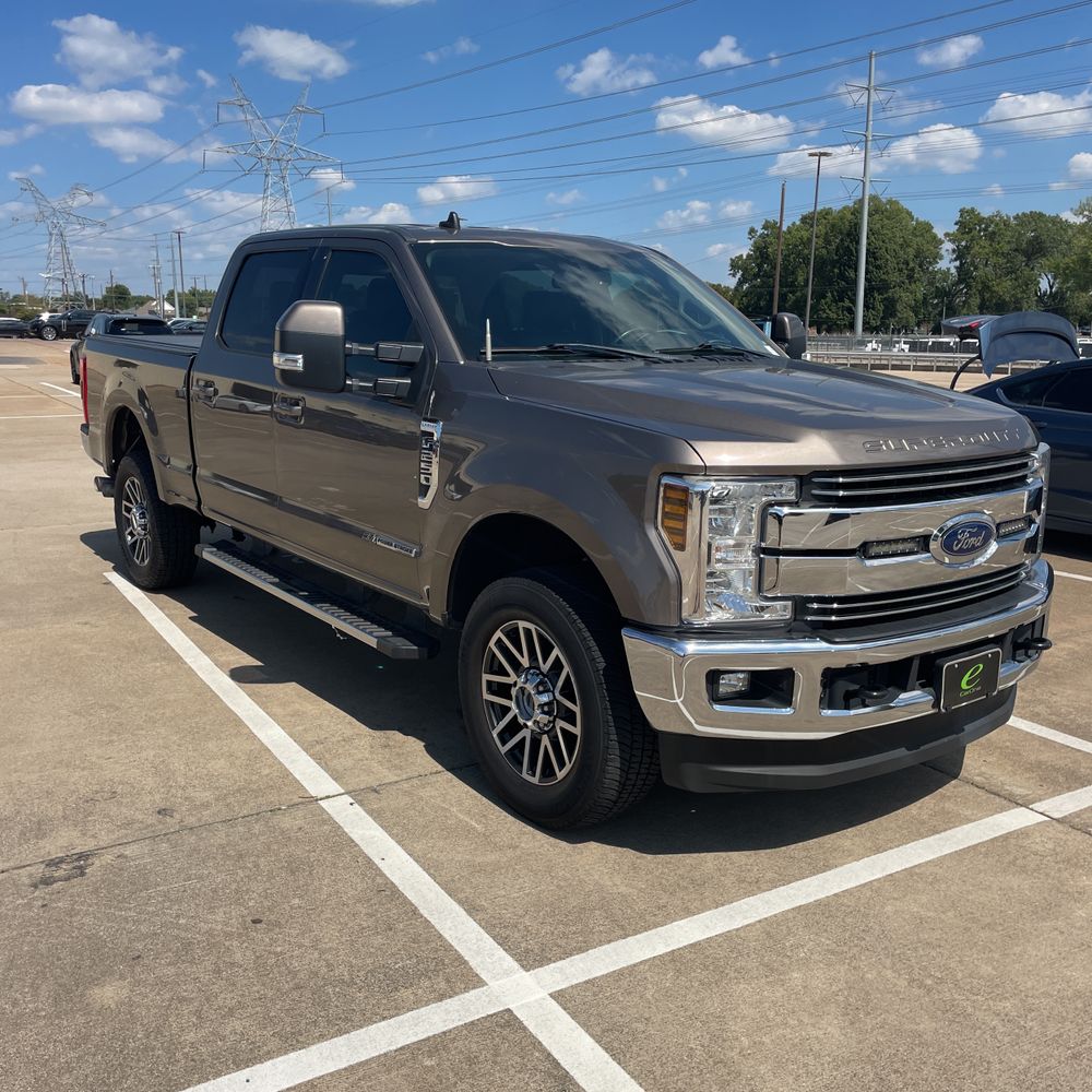 2019 Ford F-250 Super Duty Lariat