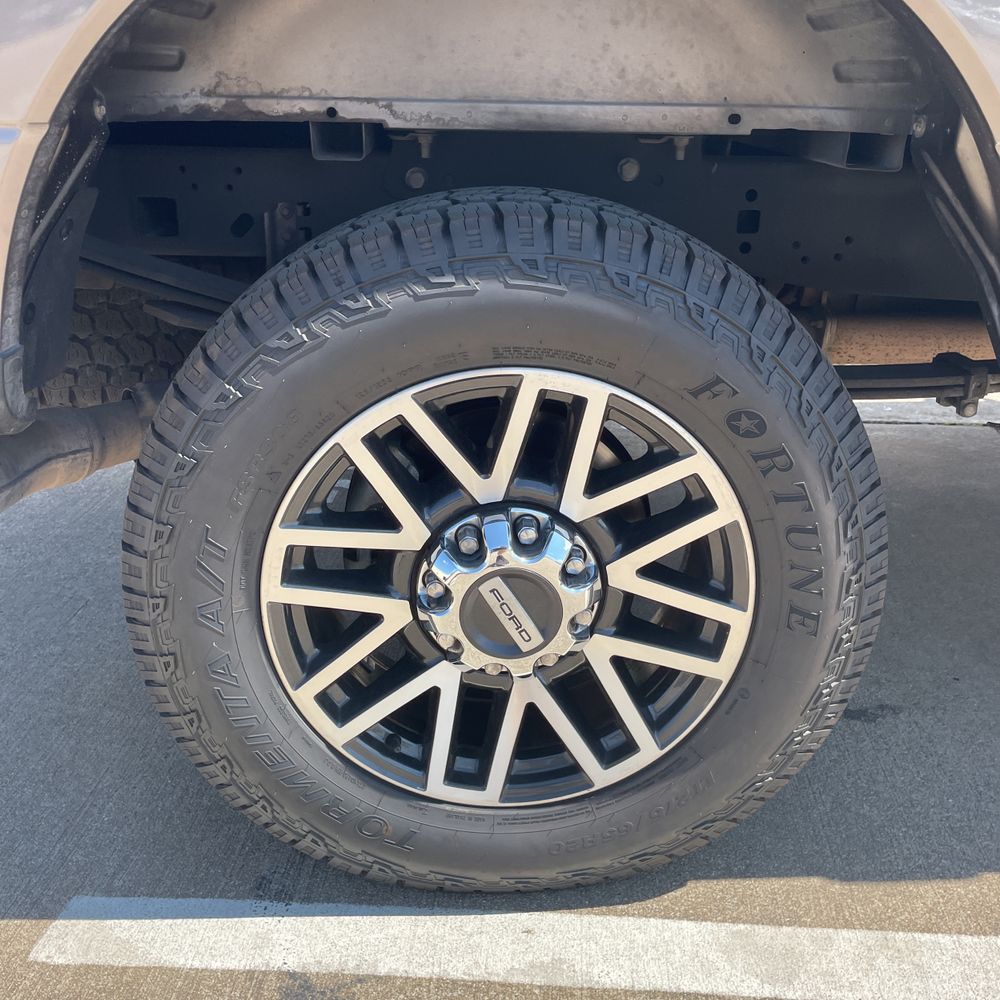 2019 Ford F-250 Super Duty Lariat