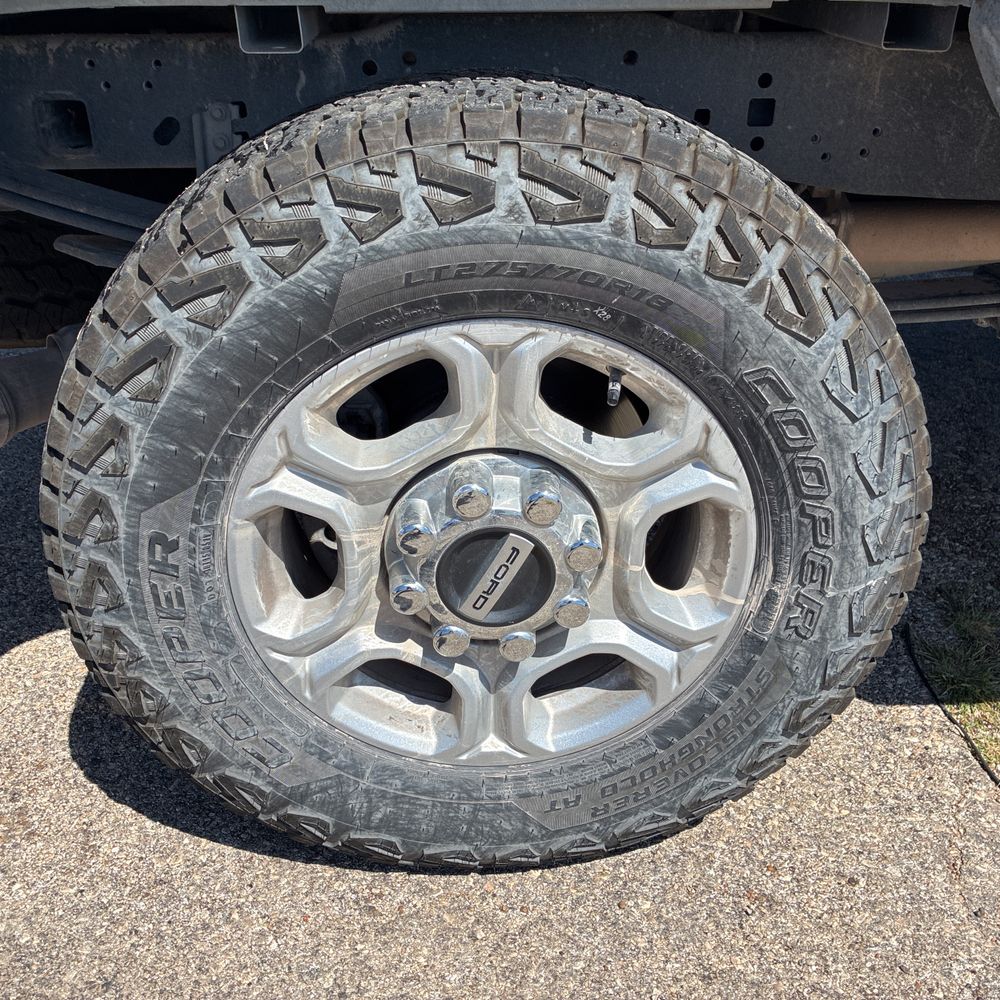 2025 Ford F-250 Super Duty XLT