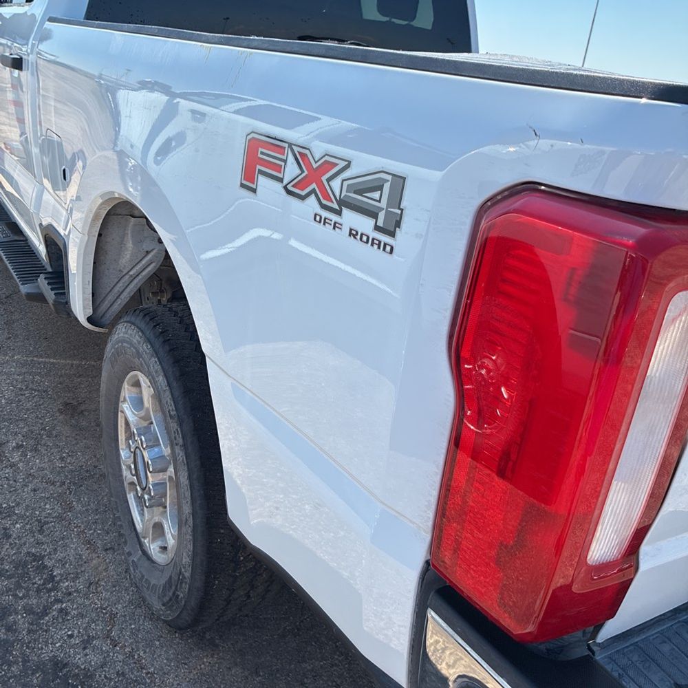2025 Ford F-250 Super Duty XLT