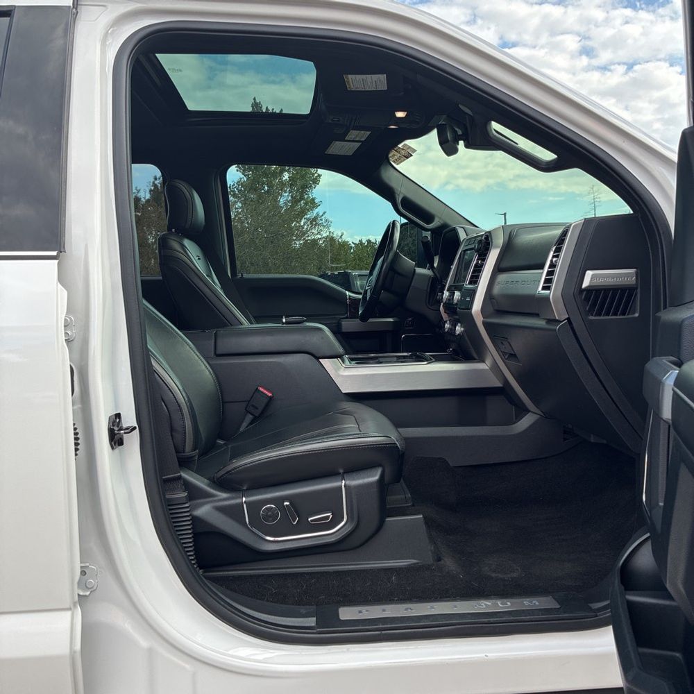 2017 Ford F-250 Super Duty Platinum