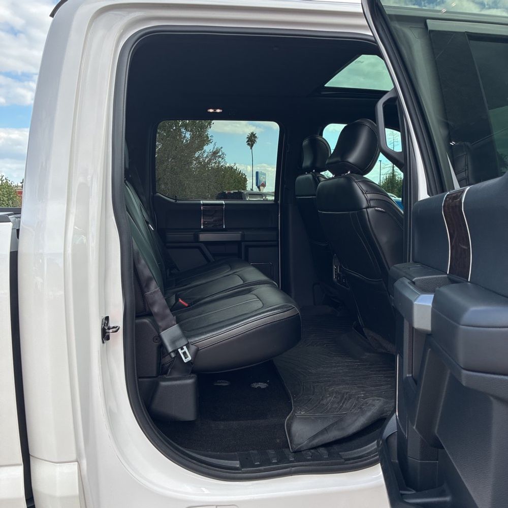 2017 Ford F-250 Super Duty Platinum