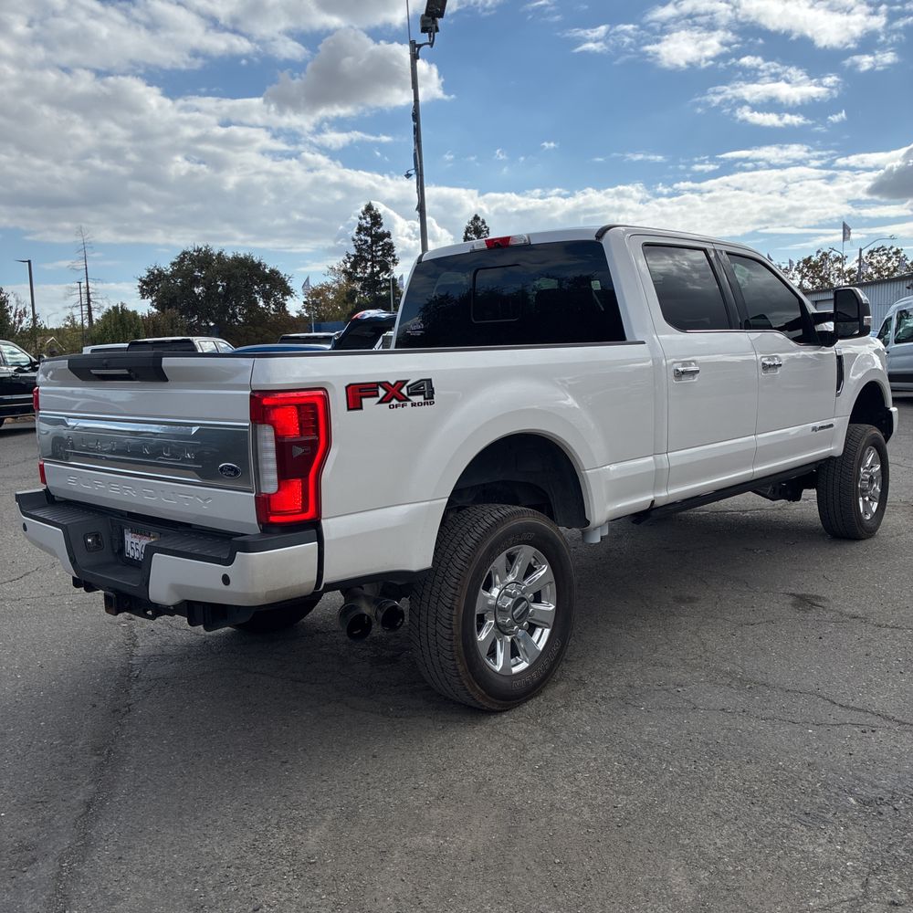 2017 Ford F-250 Super Duty Platinum