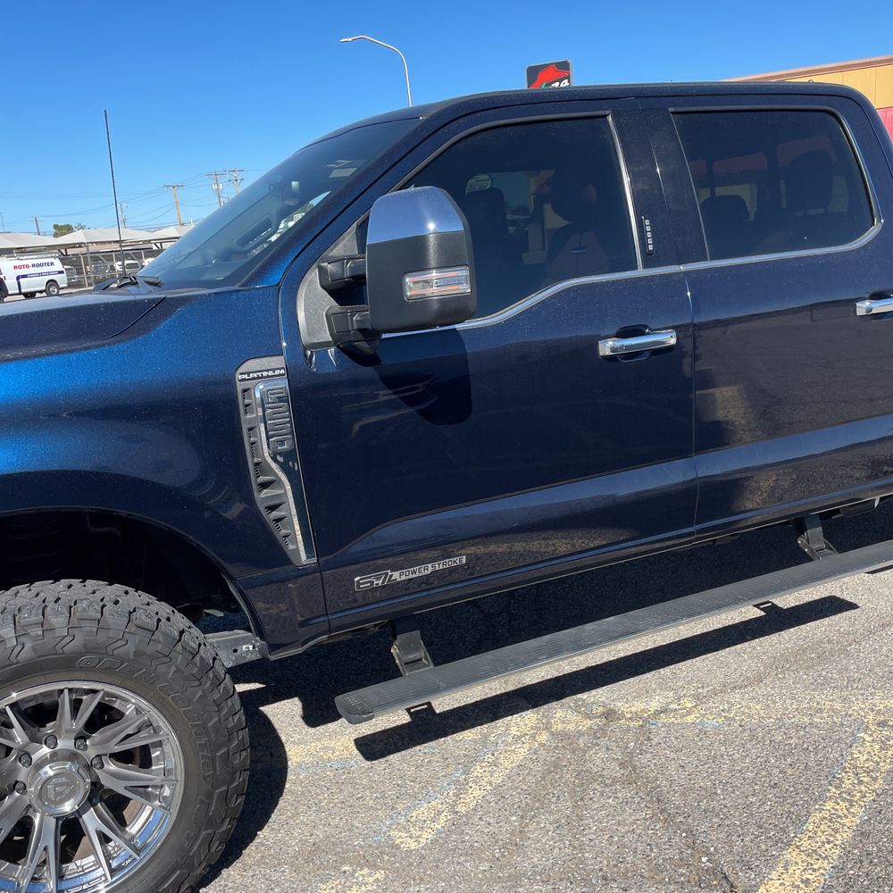 2023 Ford F250 S/D Platinum