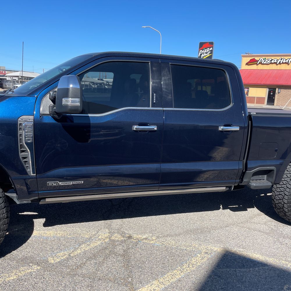 2023 Ford F250 S/D Platinum