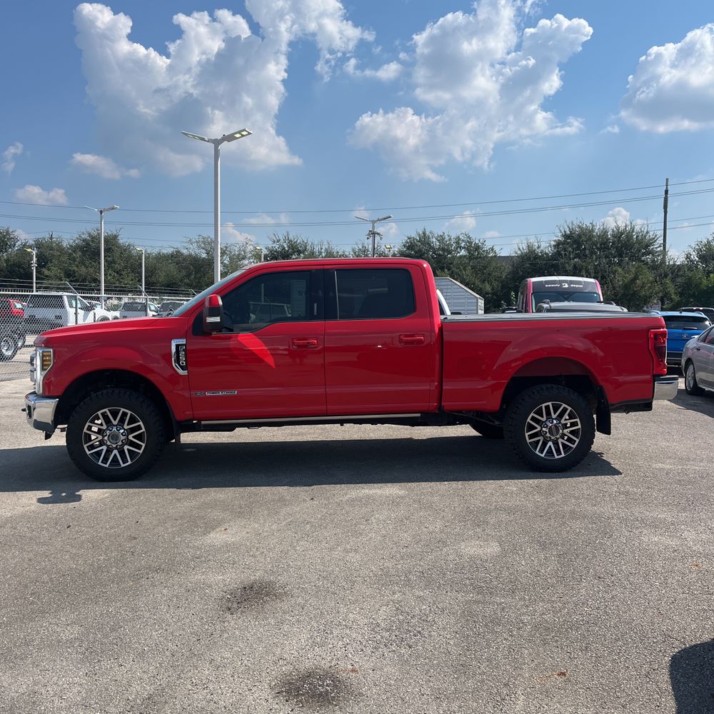 2019 Ford F-250 Super Duty Lariat