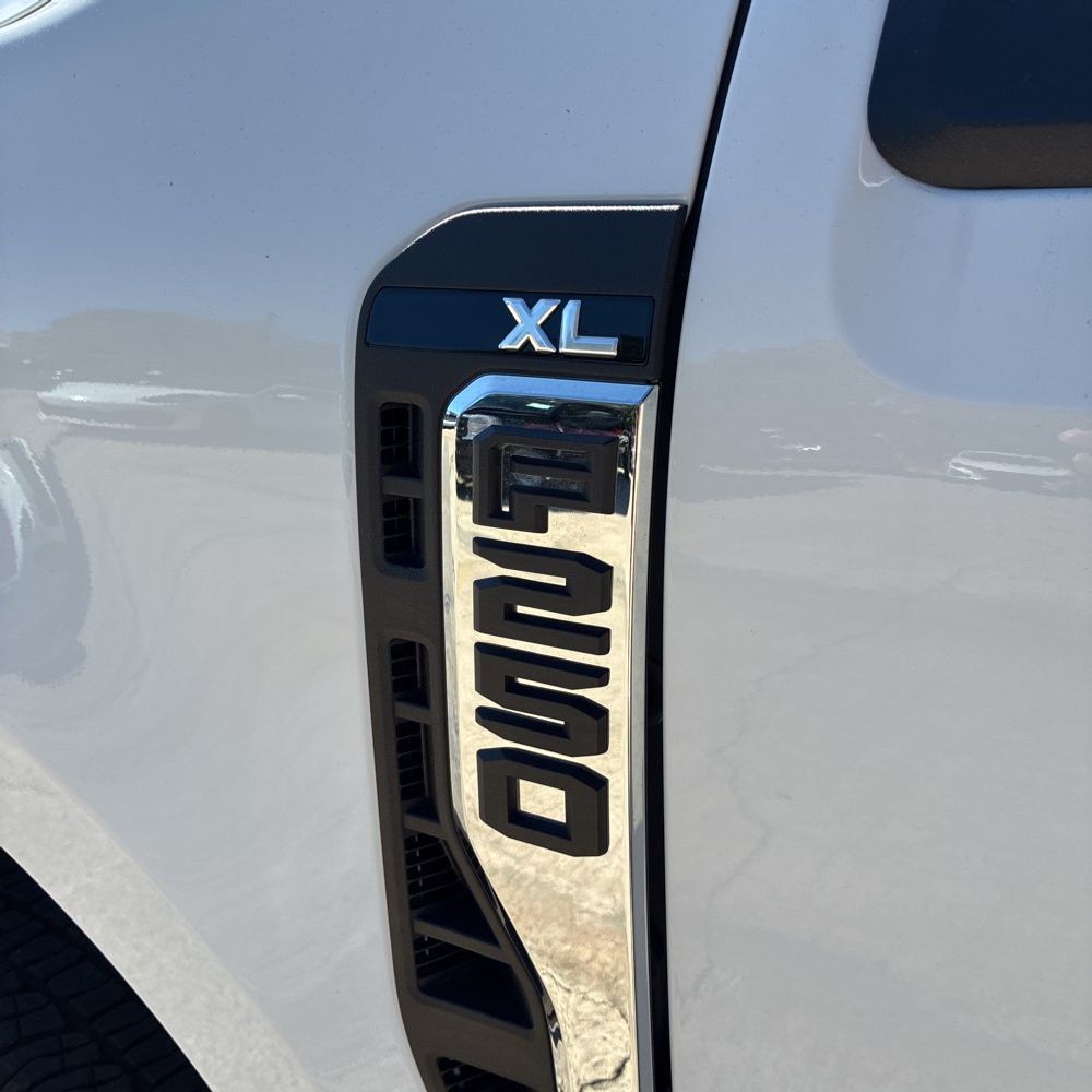 2024 Ford F-250 Super Duty XL