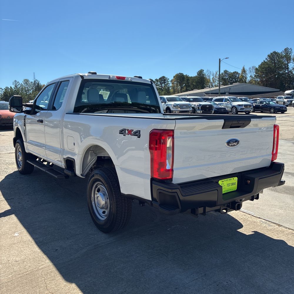 2024 Ford F-250 Super Duty XL