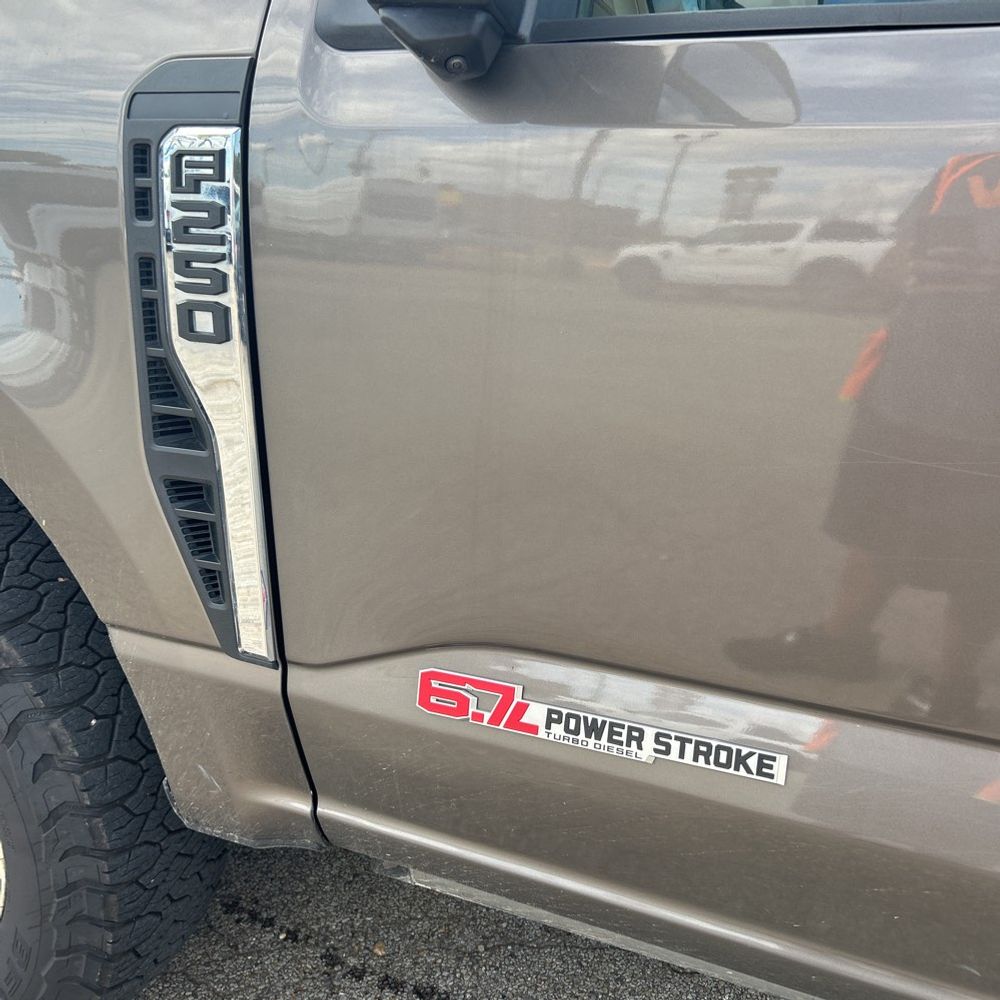 2023 Ford F-250 Super Duty Lariat