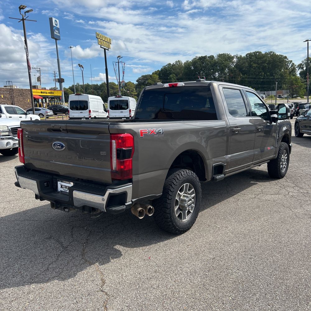 2023 Ford F-250 Super Duty Lariat