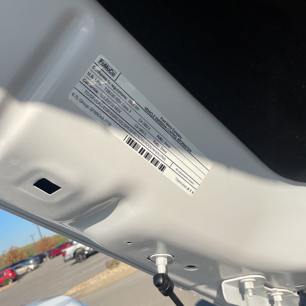 2025 Ford F-250 Super Duty Platinum