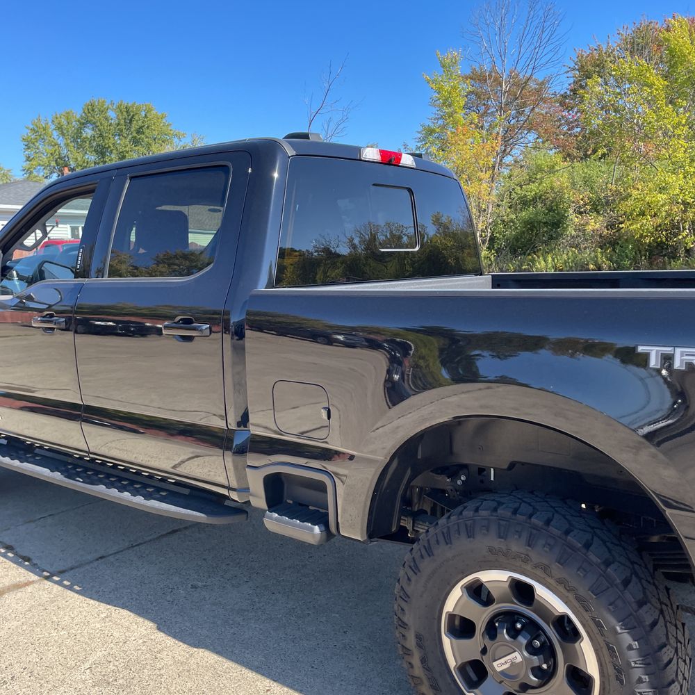2024 Ford F250 S/D Lariat