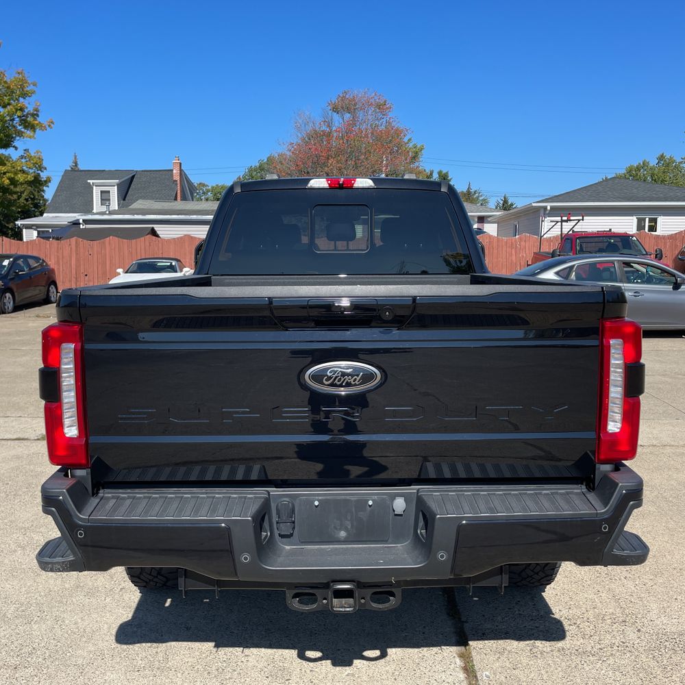 2024 Ford F250 S/D Lariat