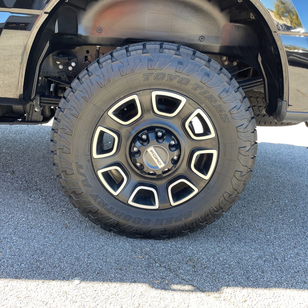 2024 Ford F-250 Super Duty Platinum