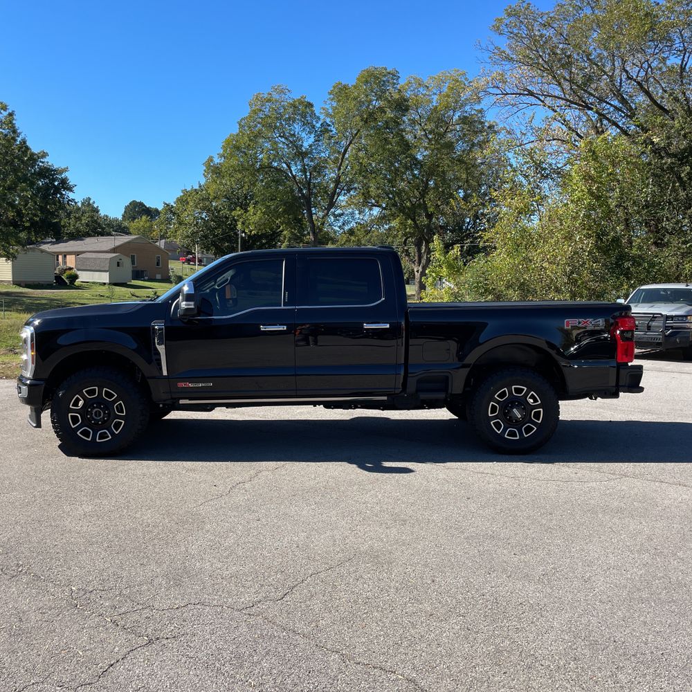 2024 Ford F-250 Super Duty Platinum