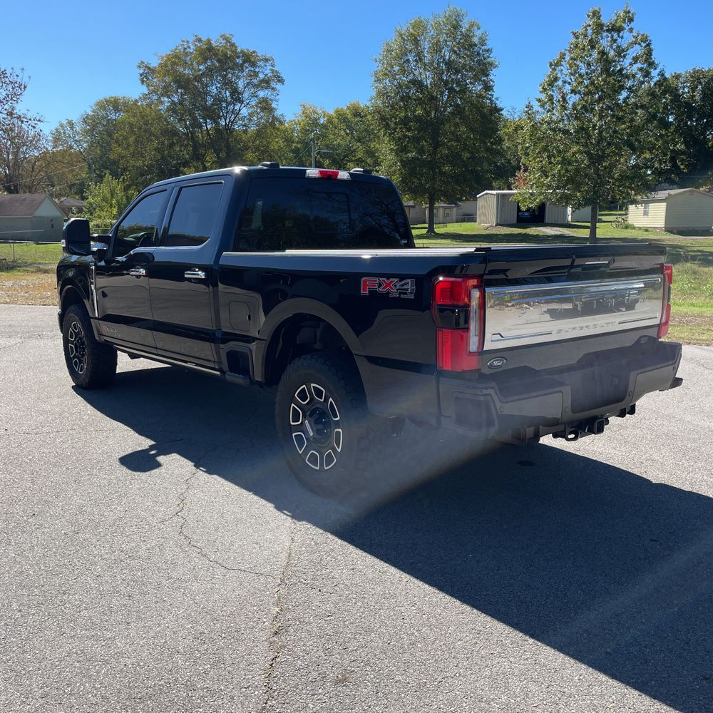 2024 Ford F-250 Super Duty Platinum